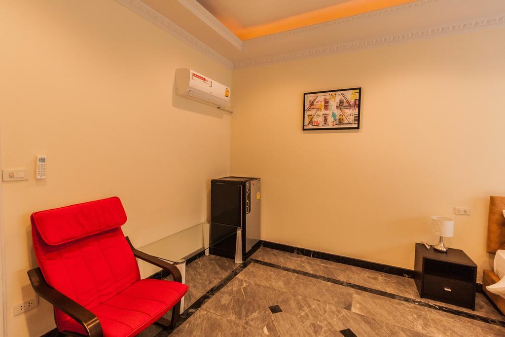Jomtien Palace Pool Villa By Pattaya Sunny Rentals Ban Nong Tabaek Exterior foto