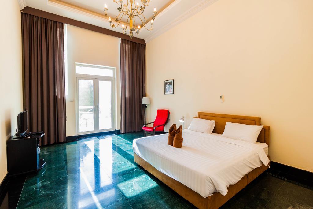 Jomtien Palace Pool Villa By Pattaya Sunny Rentals Ban Nong Tabaek Exterior foto